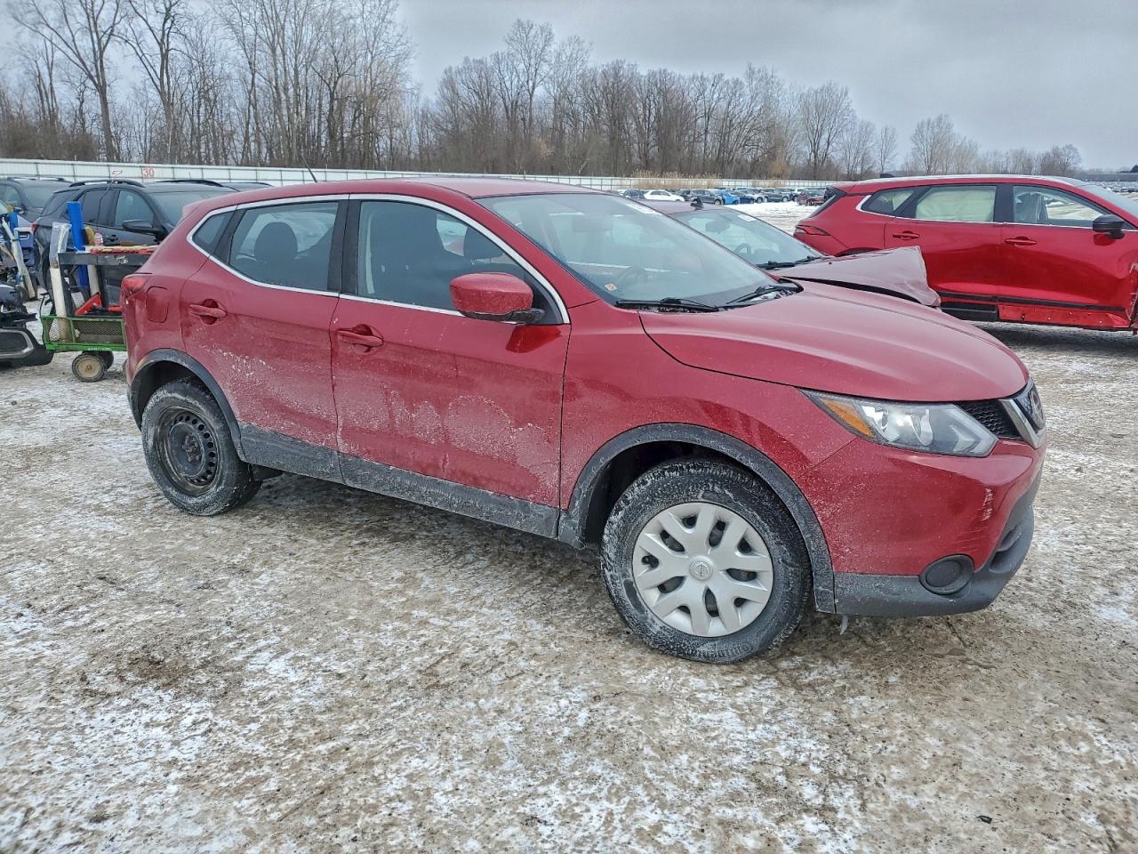 Nissan Rogue S Image 5