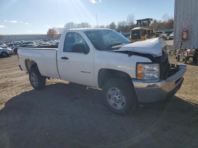 Chevrolet Silverado C2500 Heavy Duty Image 11