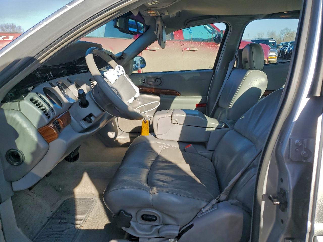 Buick LeSabre Custom Image 11