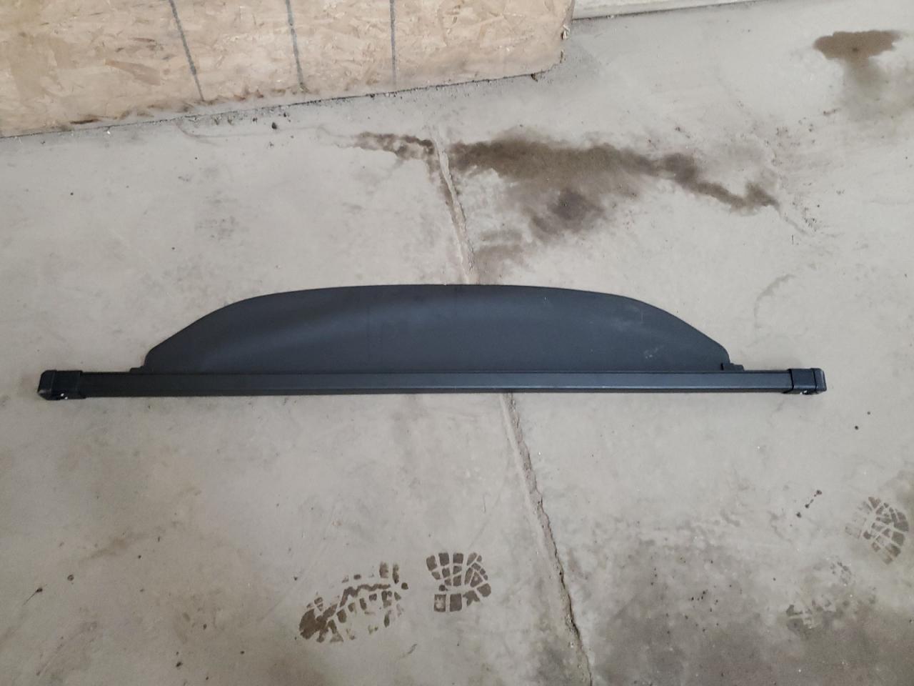 Toyota RAV4 Le Image 11