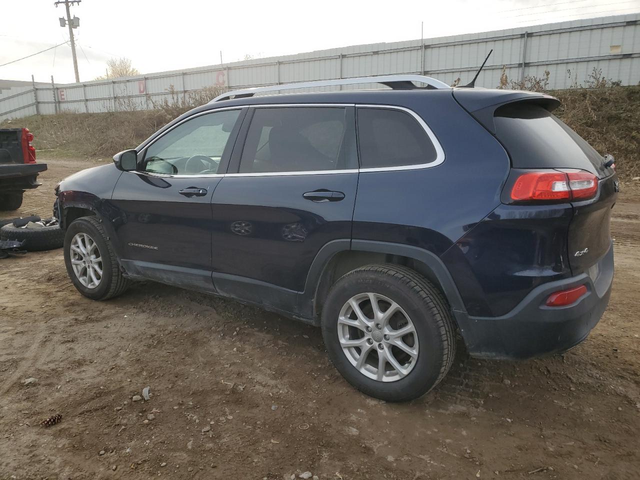 Jeep Grand Cherokee Latitude Image 3