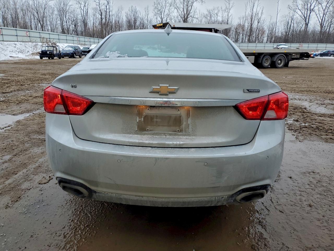 Chevrolet Impala Premier Image 6