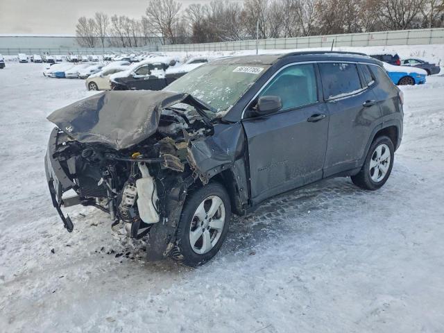  Salvage Jeep Compass