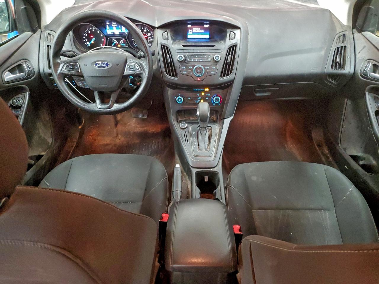 Ford Focus Se Image 12