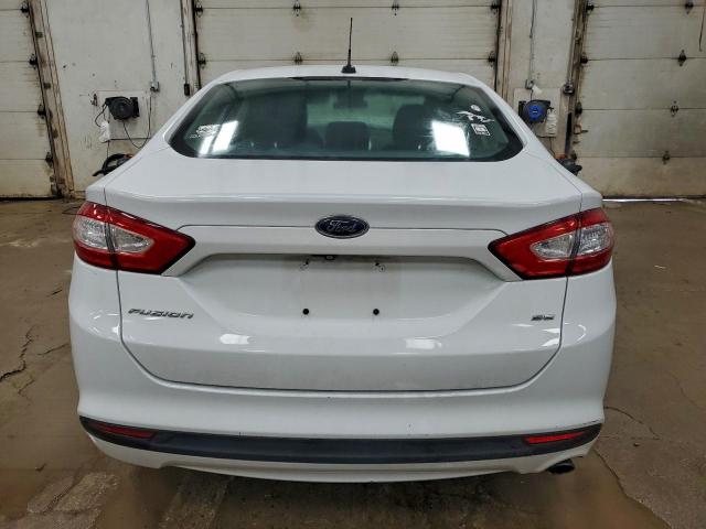 Ford Fusion Se Image 3