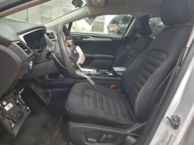 Ford Fusion Se Image 8