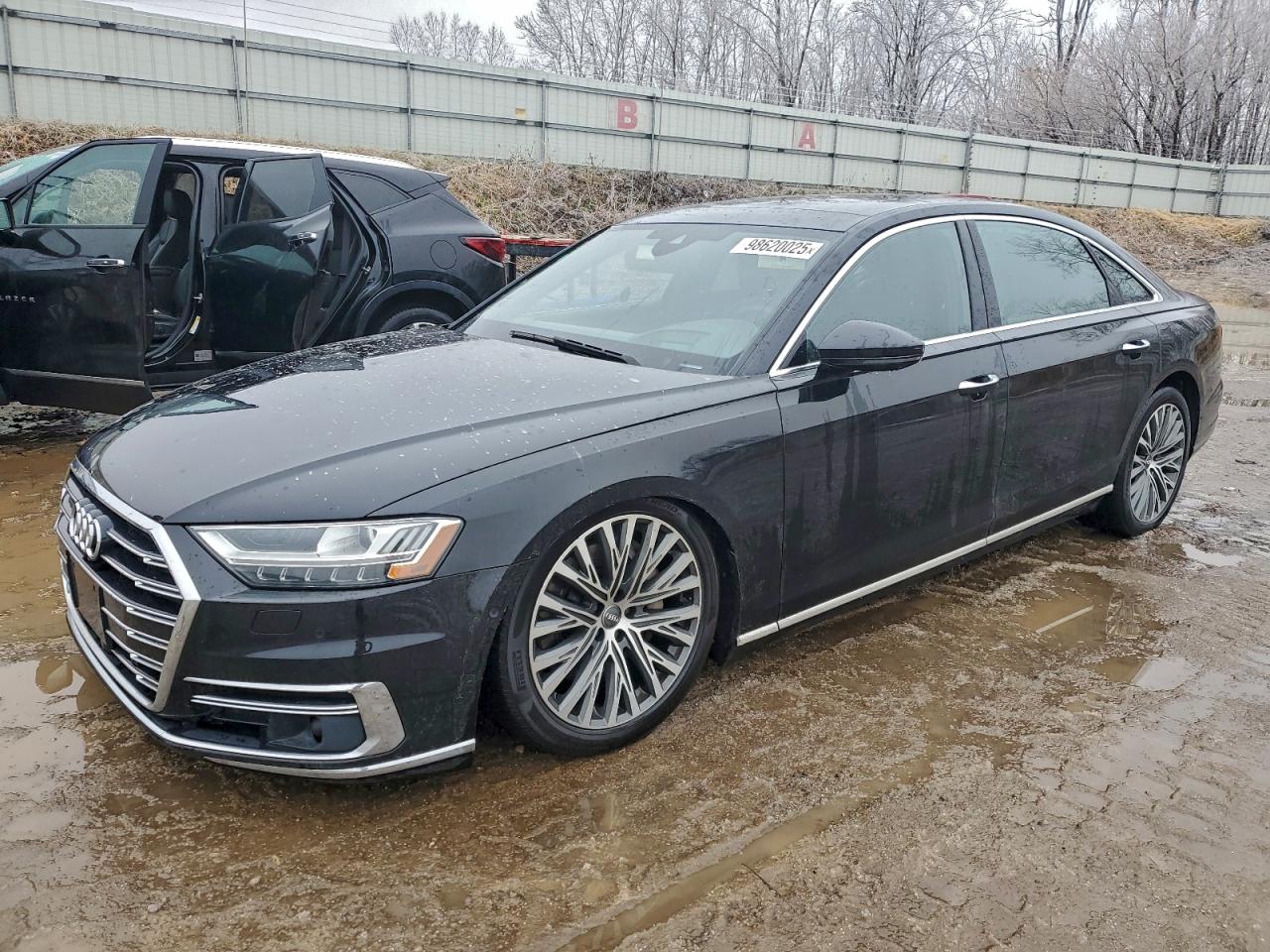 Audi A8 L Image 1