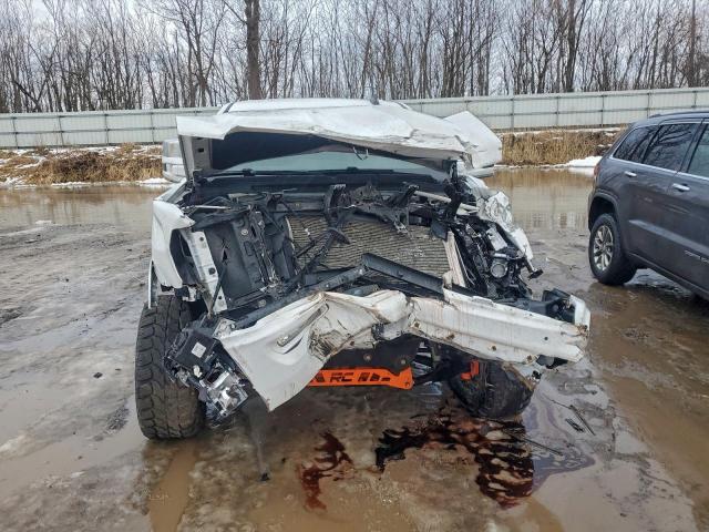 GMC Sierra K1500 Slt Image 3