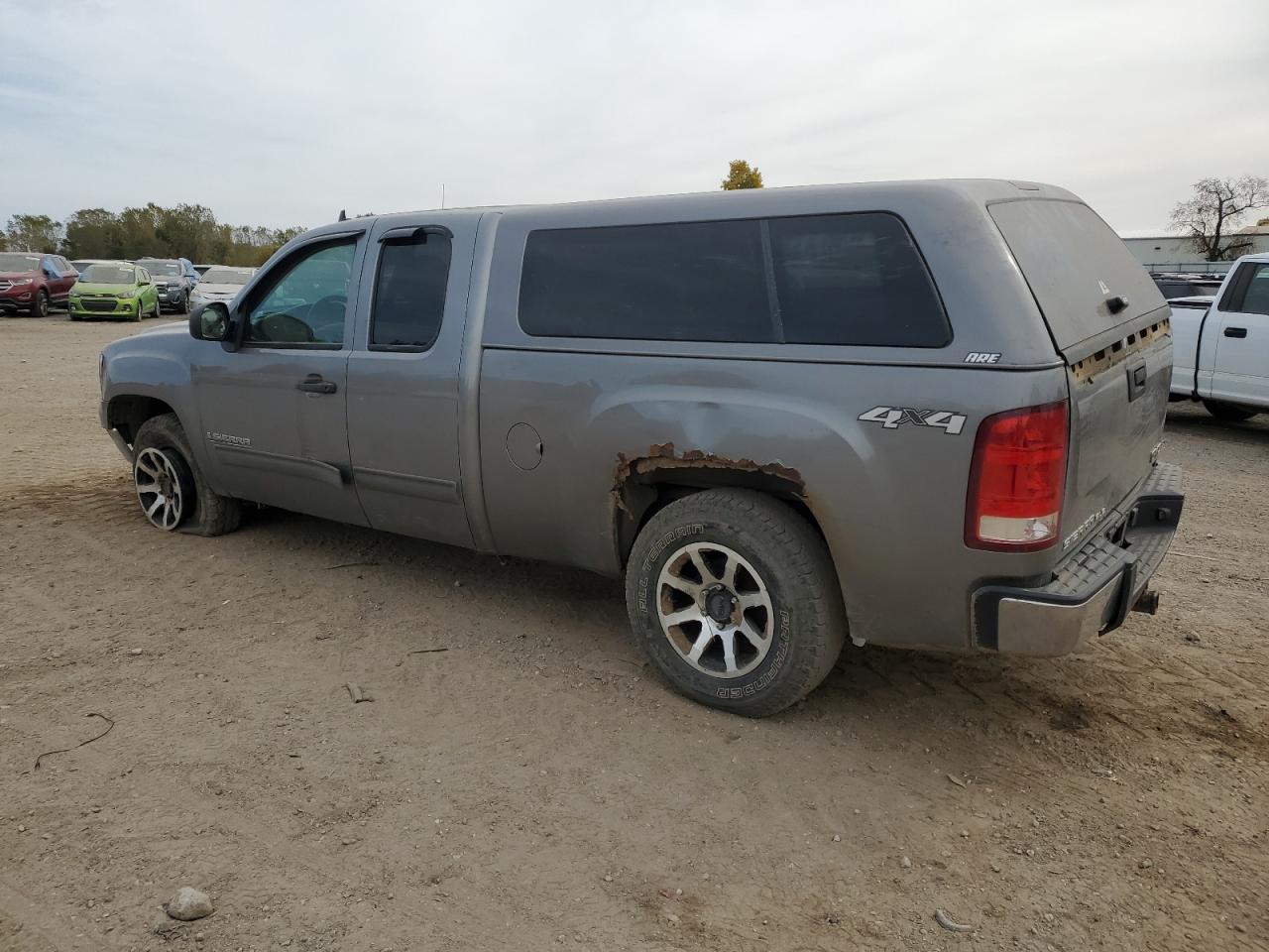 GMC Sierra K1500 Image 3