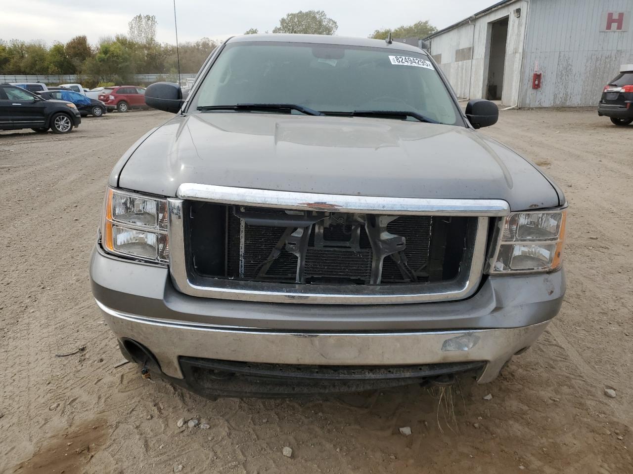 GMC Sierra K1500 Image 6