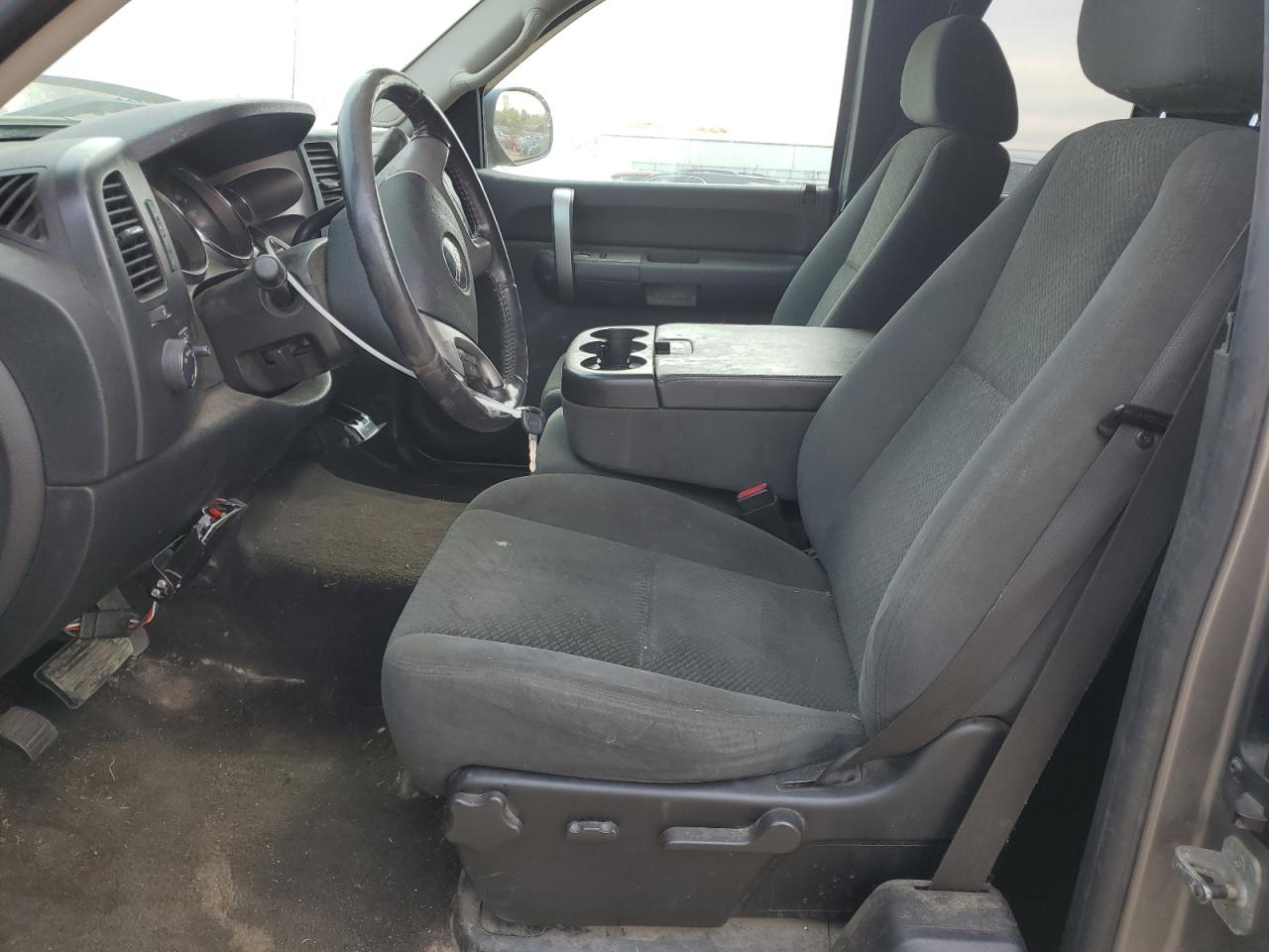 GMC Sierra K1500 Image 2