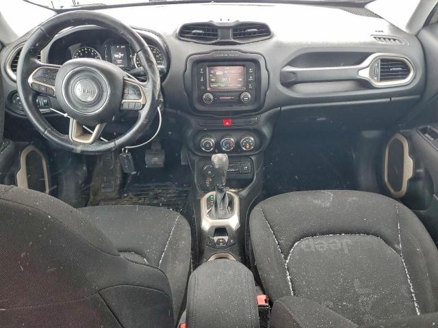 Jeep Renegade Latitude Image 3