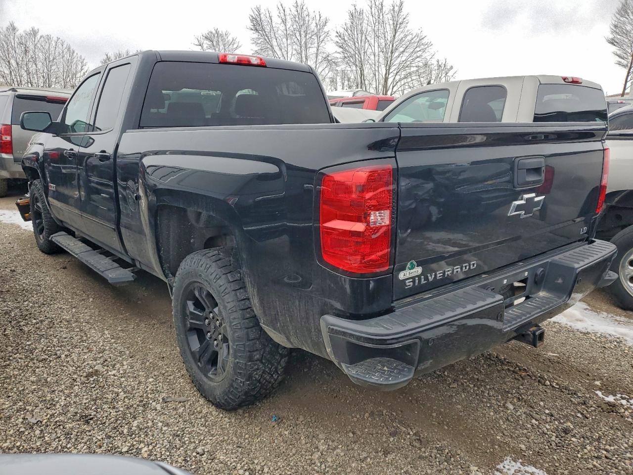 Chevrolet Silverado K1500 Lt Image 12