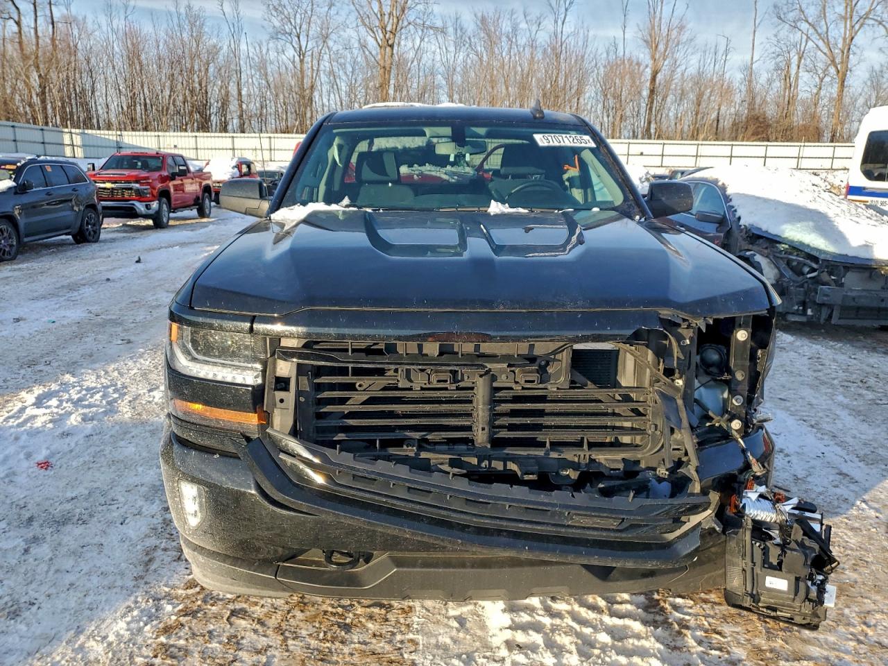 Chevrolet Silverado K1500 Lt Image 6