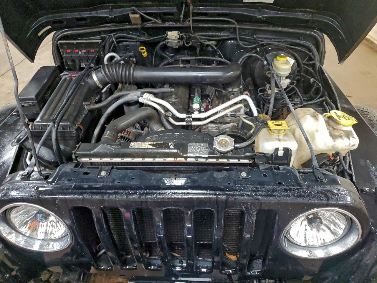 Jeep Wrangler X Image 9